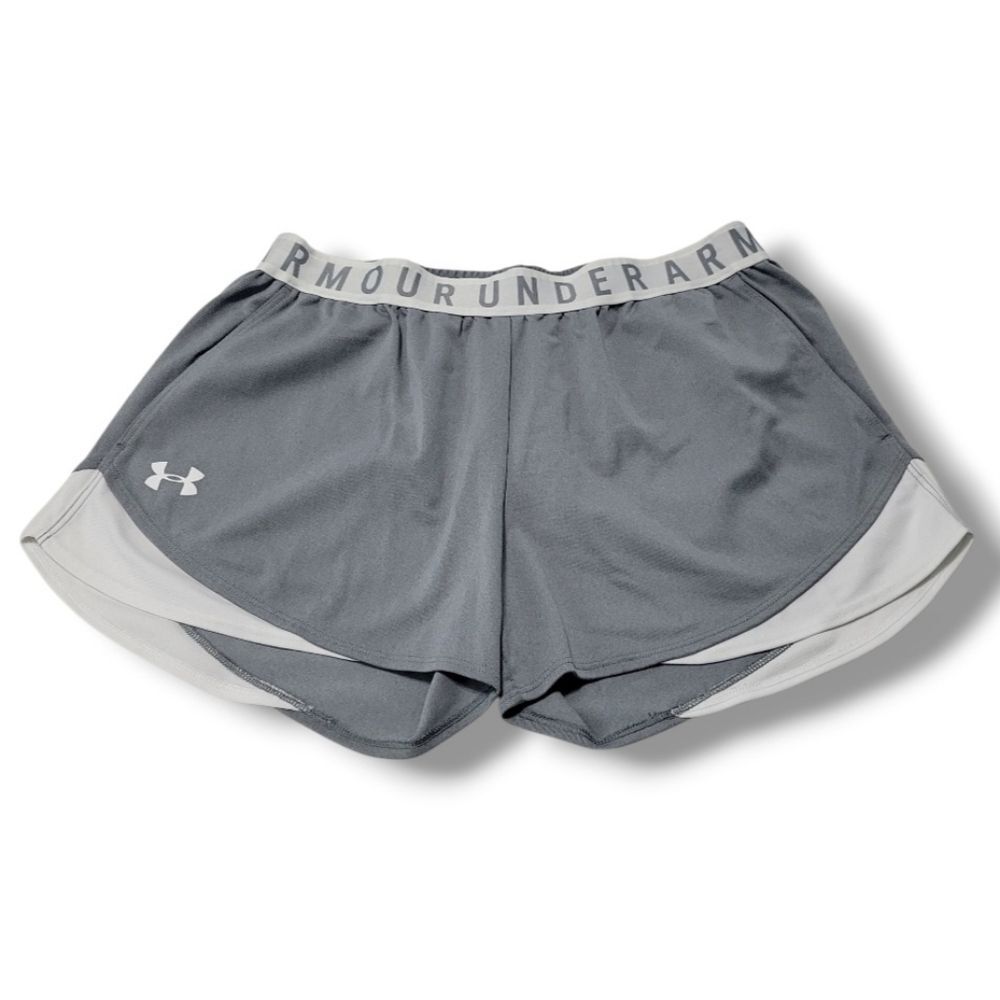 Under Armour Shorts Size Medium M W27"xL2.75" Under Armour Loose HeatGear Shorts